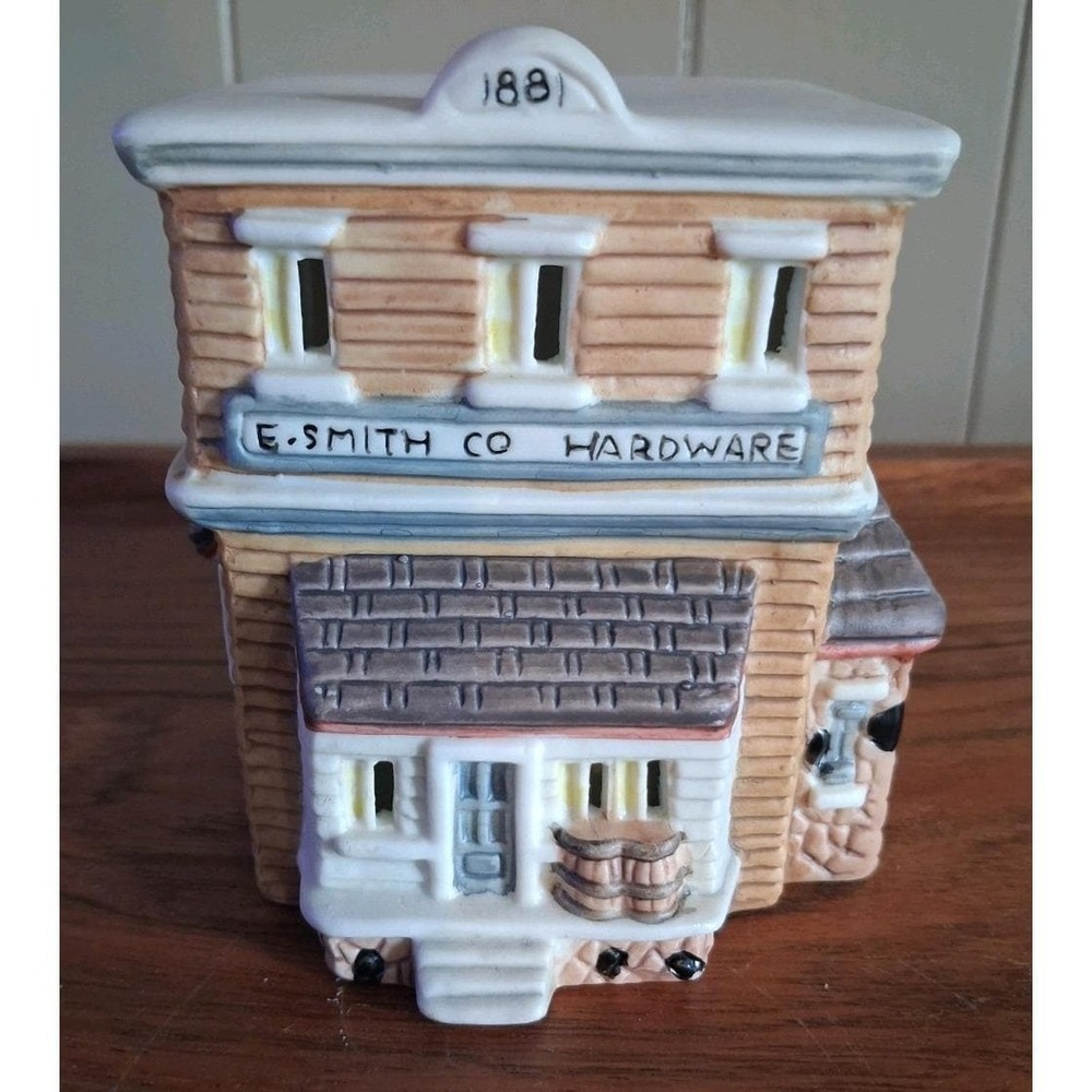 Vtg 1993 Santa's Best Spirit Of America Christmas  Hardware Store